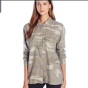 Rails Everett Camo  camp button down shirt size sm